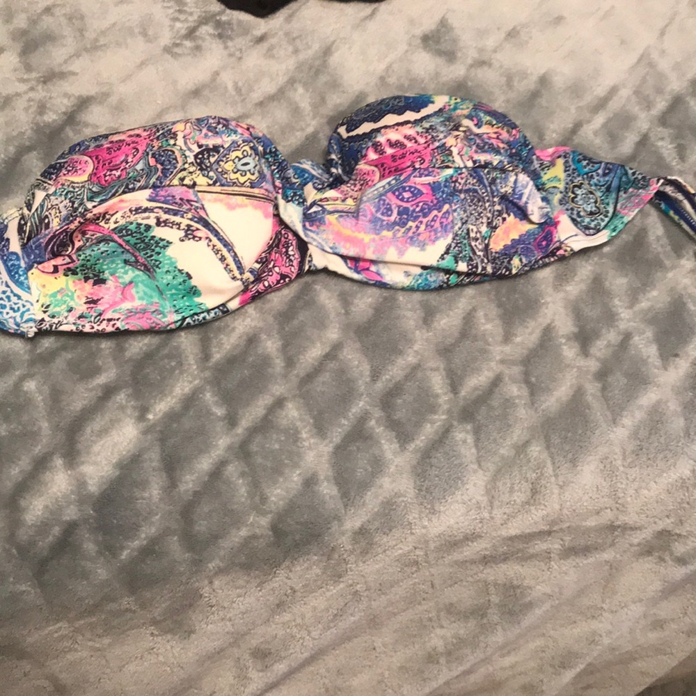 Strapless VS bathing suit top